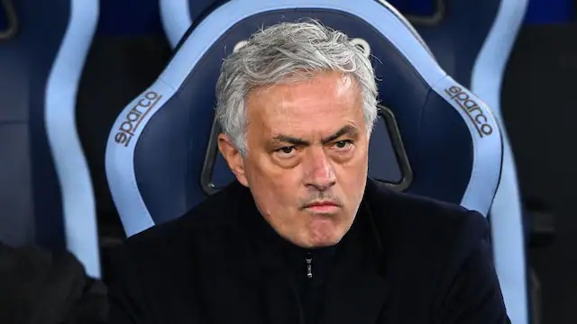 José Mourinho får sparken från Roma