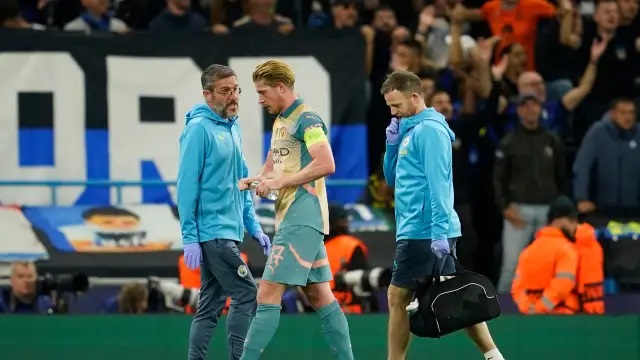 Kevin de Bruyne bröt i Manchester Citys Champions League-premiär