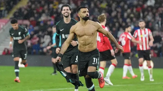 Mohamed Salah hjälte – Liverpool vände mot tabelljumbon